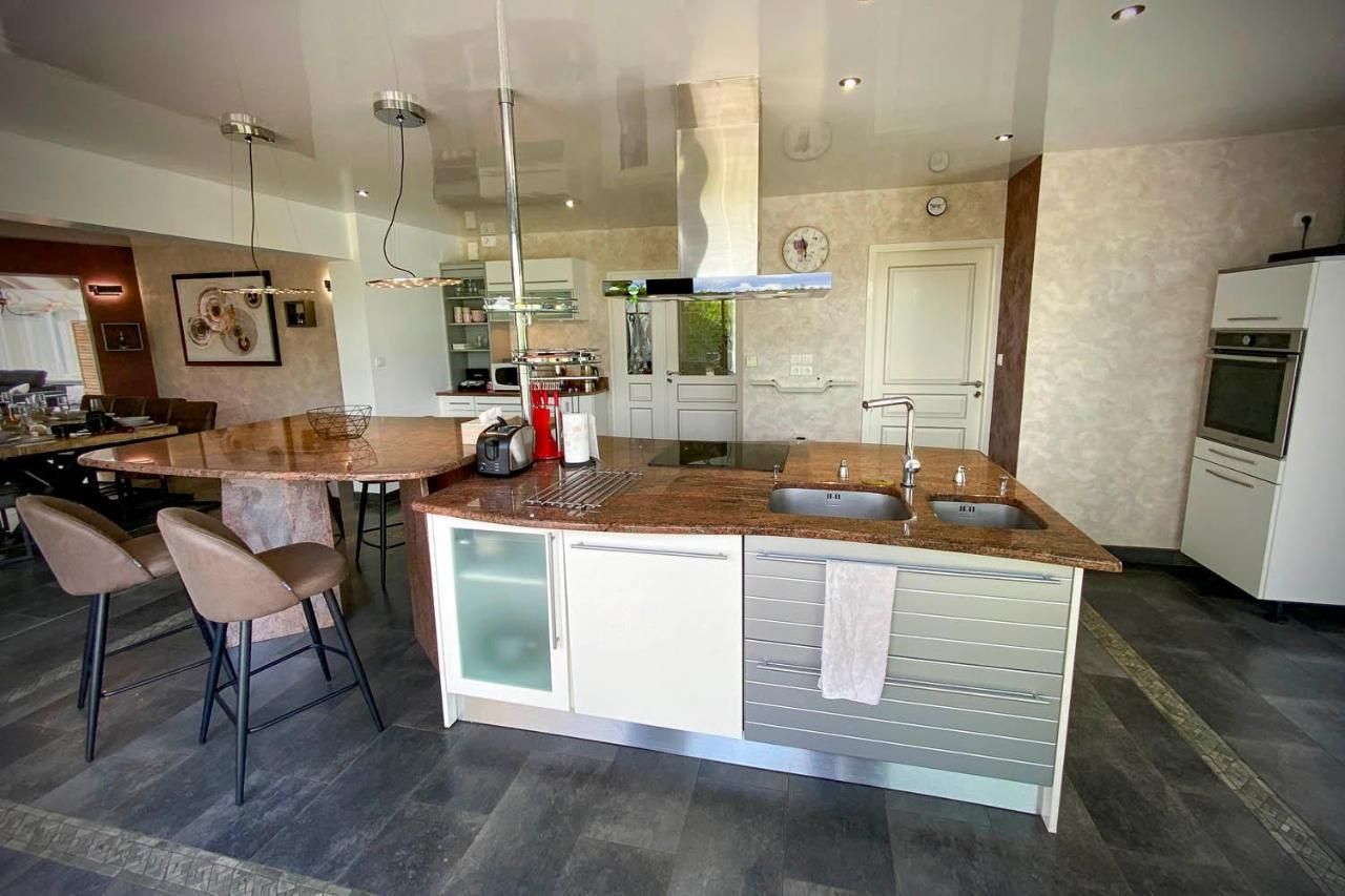 Villa 200M2 Avec Piscine Chauffee & Spa & Sauna & Kota-Grill Laval-sur-Vologne 外观 照片